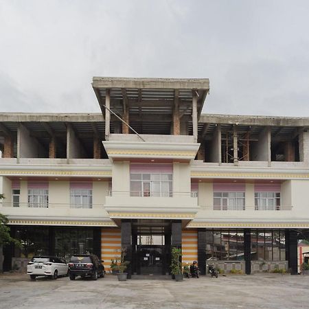 Urbanview Hotel Jib Bandar Lampung By Reddoorz Buitenkant foto