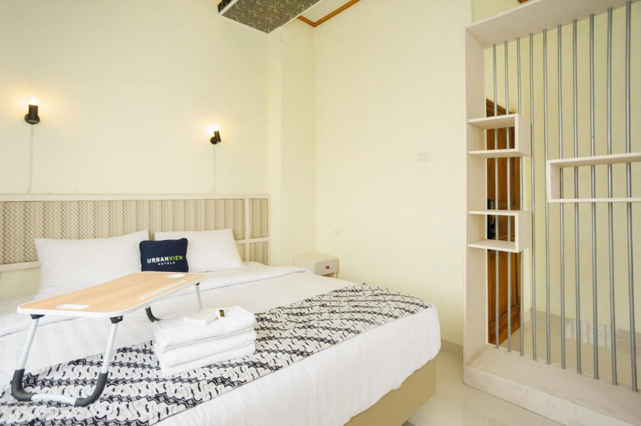 Urbanview Hotel Jib Bandar Lampung By Reddoorz Buitenkant foto