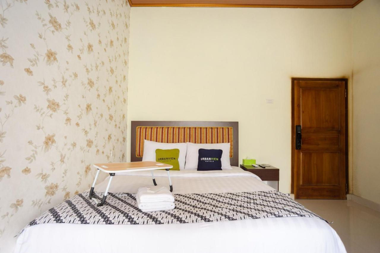 Urbanview Hotel Jib Bandar Lampung By Reddoorz Buitenkant foto